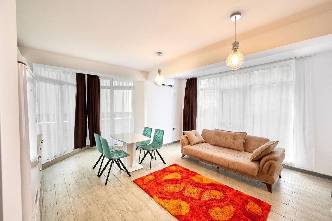 Fancy Apartment In Spa N Pool Beach Resort Мамая Екстер'єр фото